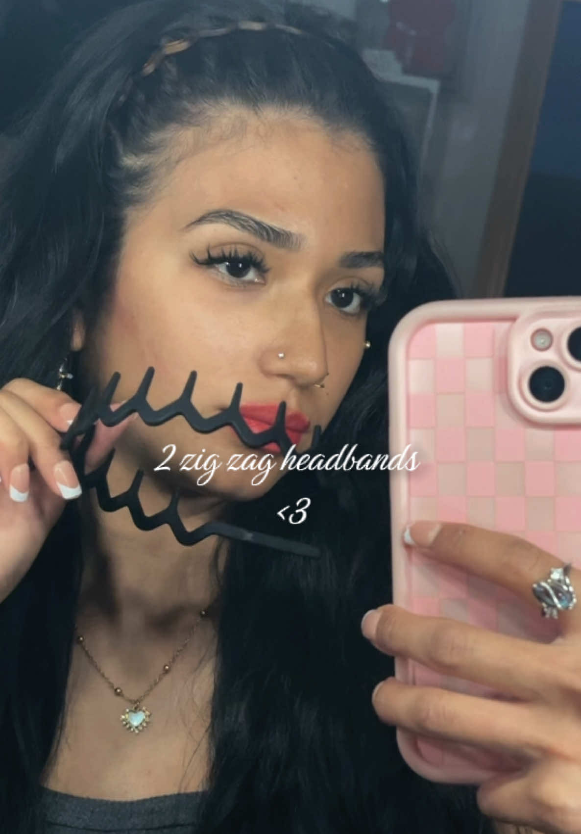 @𝓚𝓪𝓻𝓵𝓪 𝓜𝓲𝓬𝓱𝓮𝓵𝓵𝓮 🦋