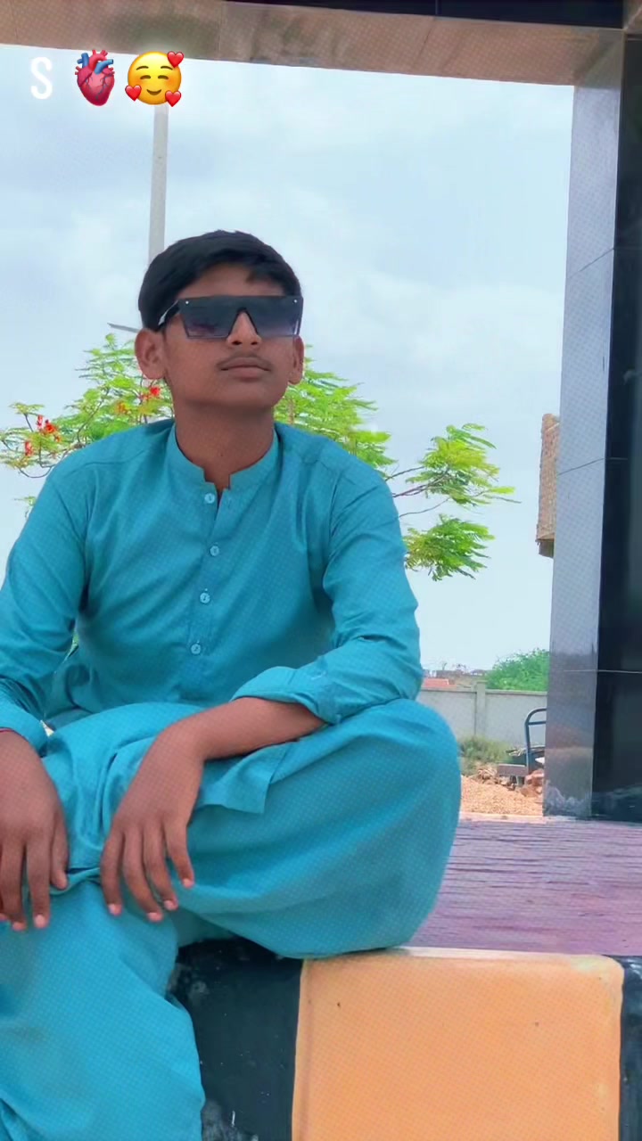 @🗣️MaDaN🫵👉ThaKuR😇