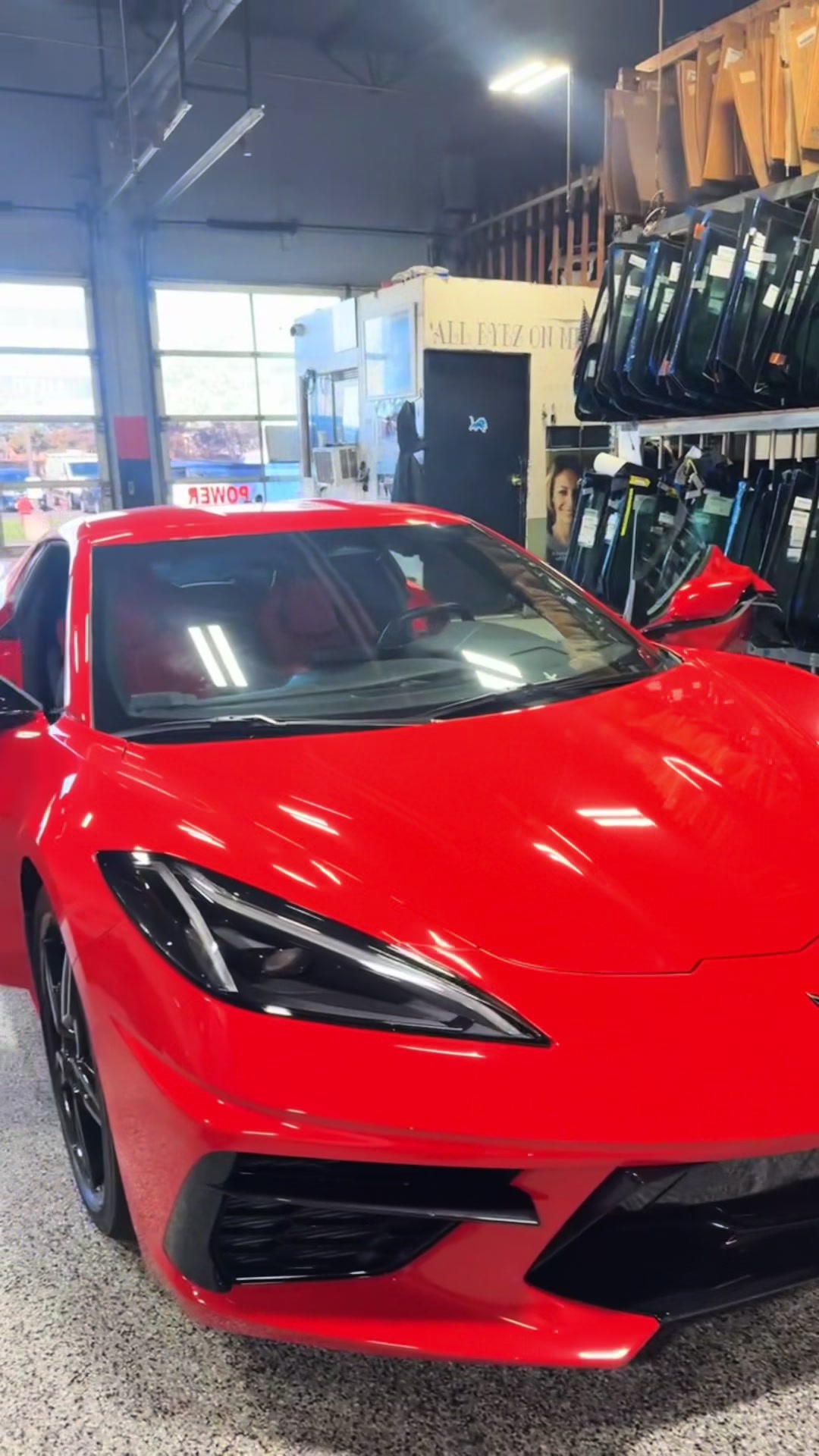 @Golden Star Auto Glass