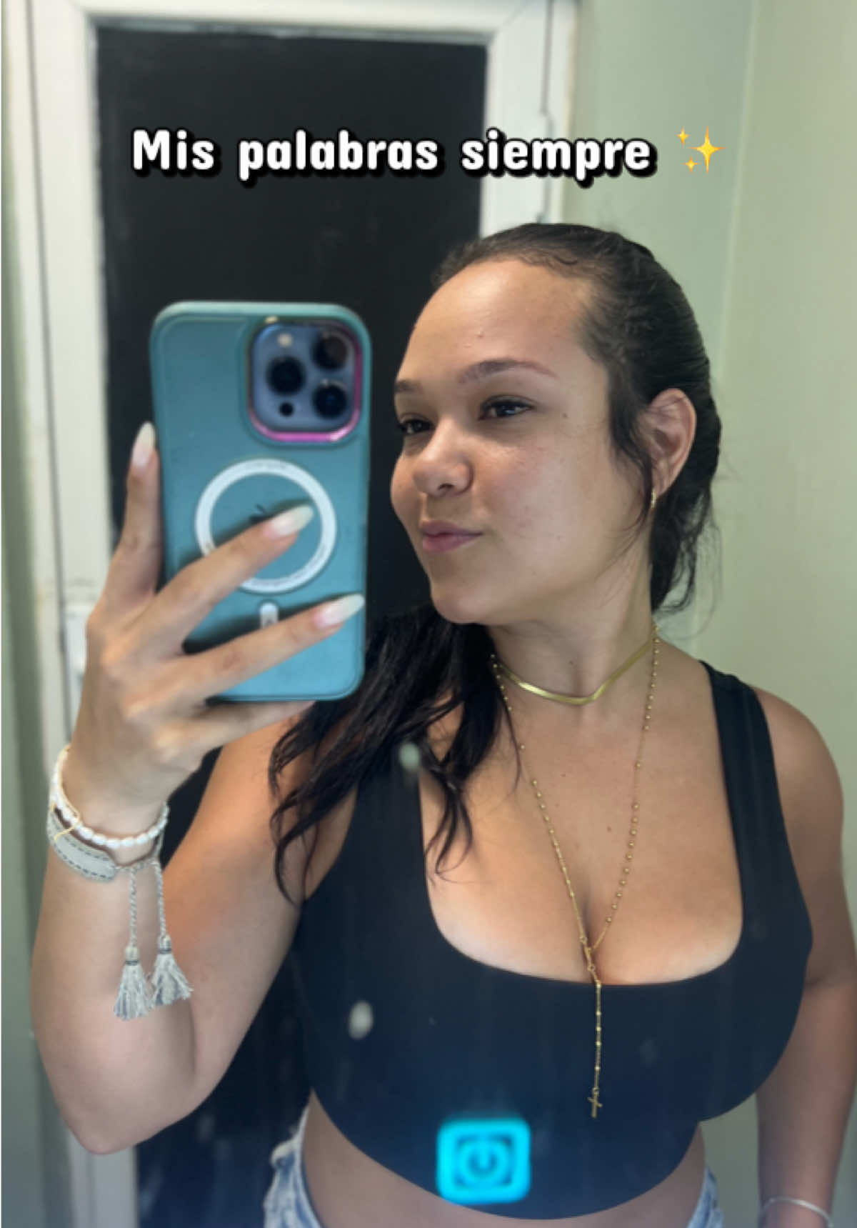 @Andrea Delgado 🦚✨