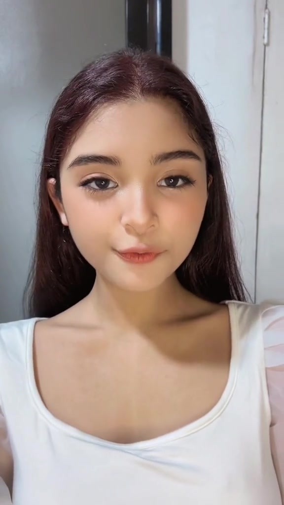 @Valentina