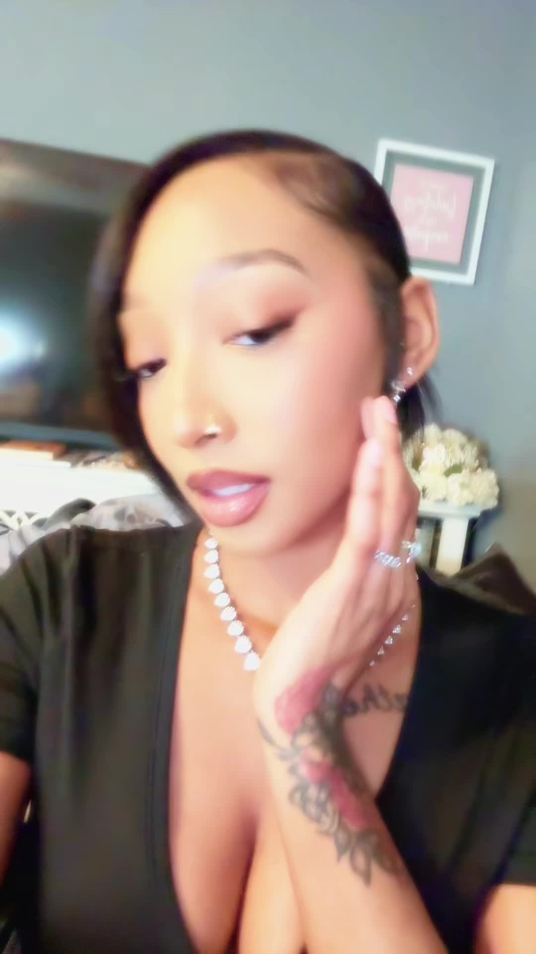 @HuniiHailyn🍯