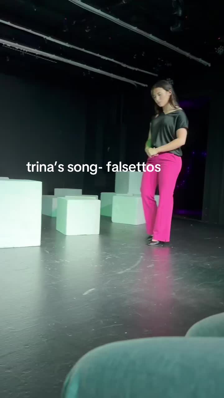 @ELLA 💝🪽