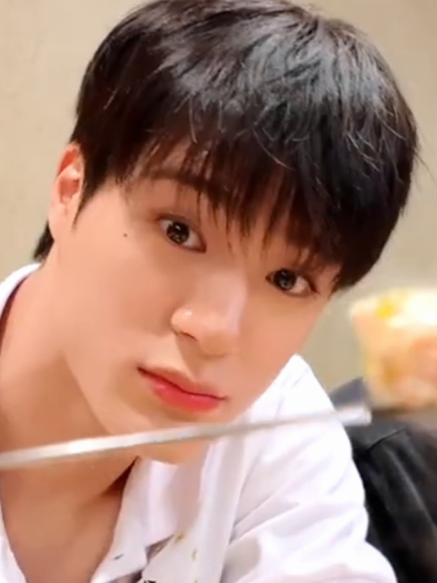 @แฟนสาวเจโน่แจมินจีซอง