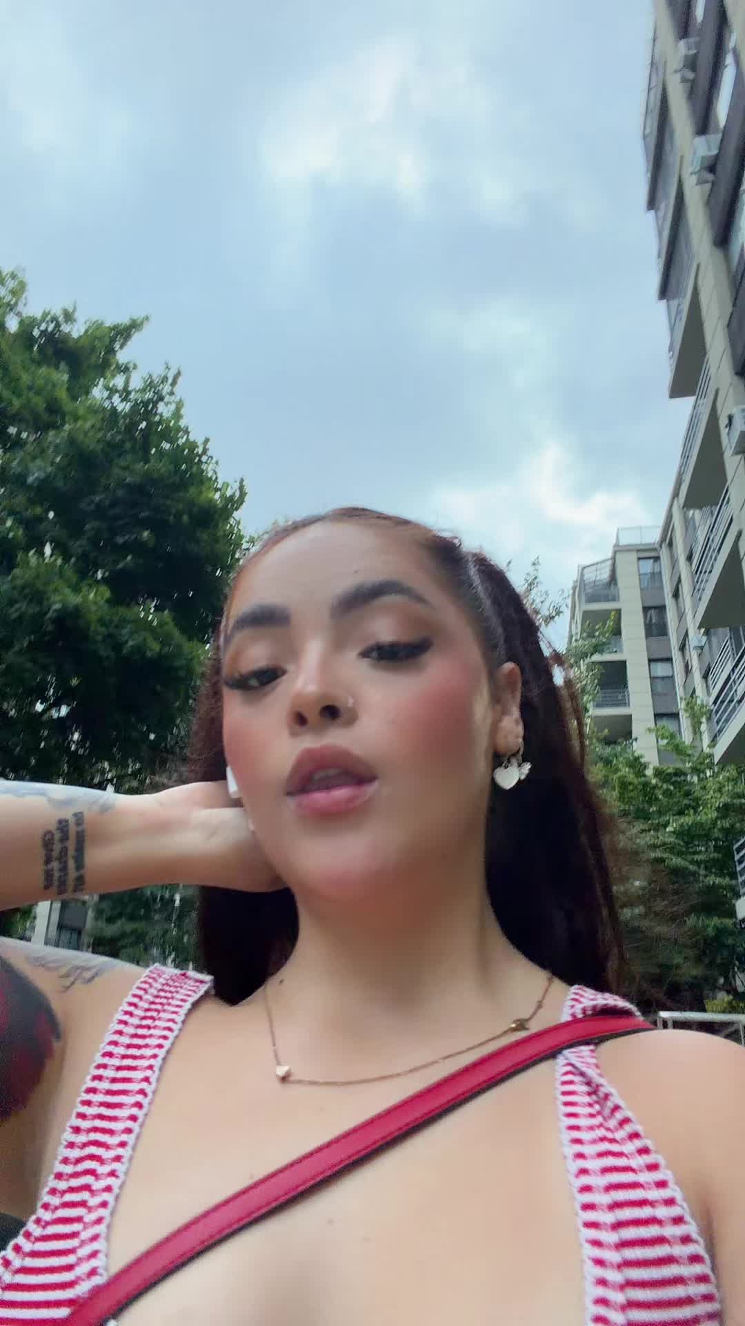 @Valentina Perez