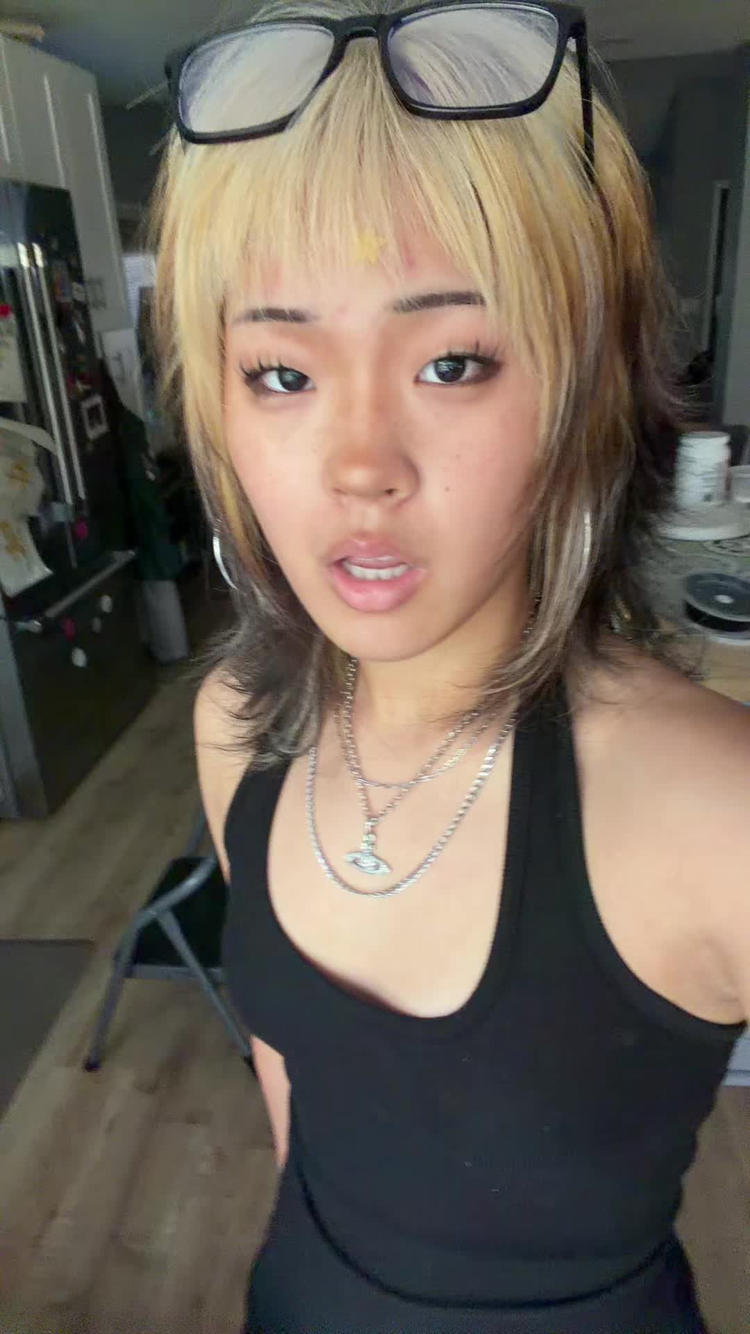 @notnoelle