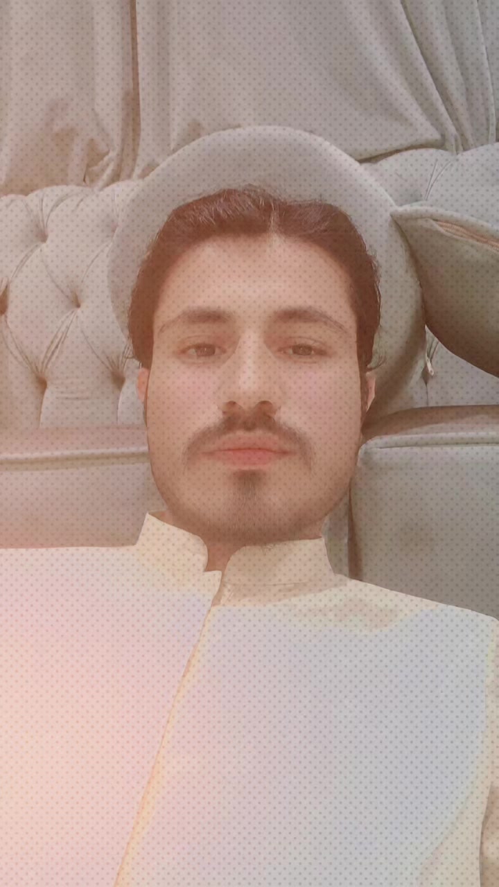 @𝑙𝑎𝑑𝑙𝑎ℎ بلوچ💕