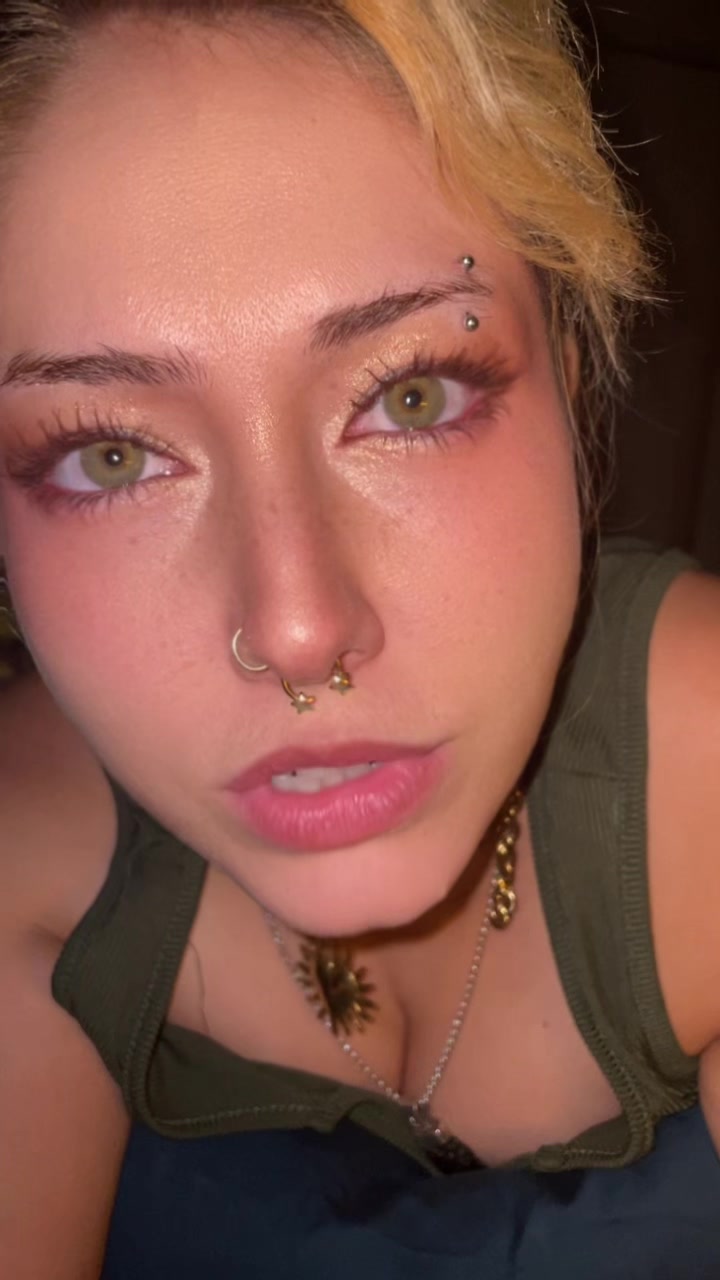 @sungoddesspiderqueen2