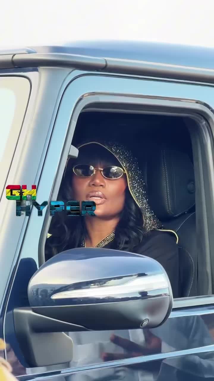 @BILLY’S_TRENDS
