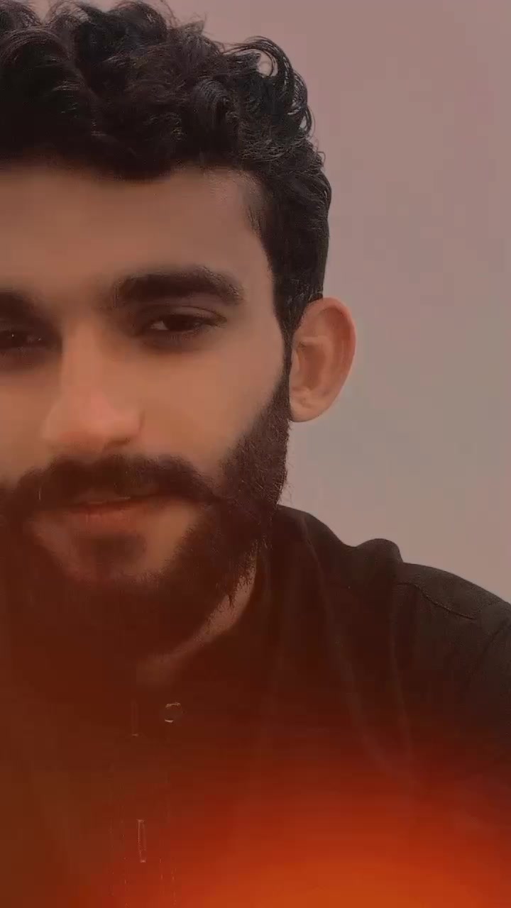 @Mr_Qamar_09
