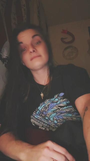 @BIGGGGFROGGG_POS 🖤🖕