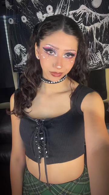 @Vivianbabydarling