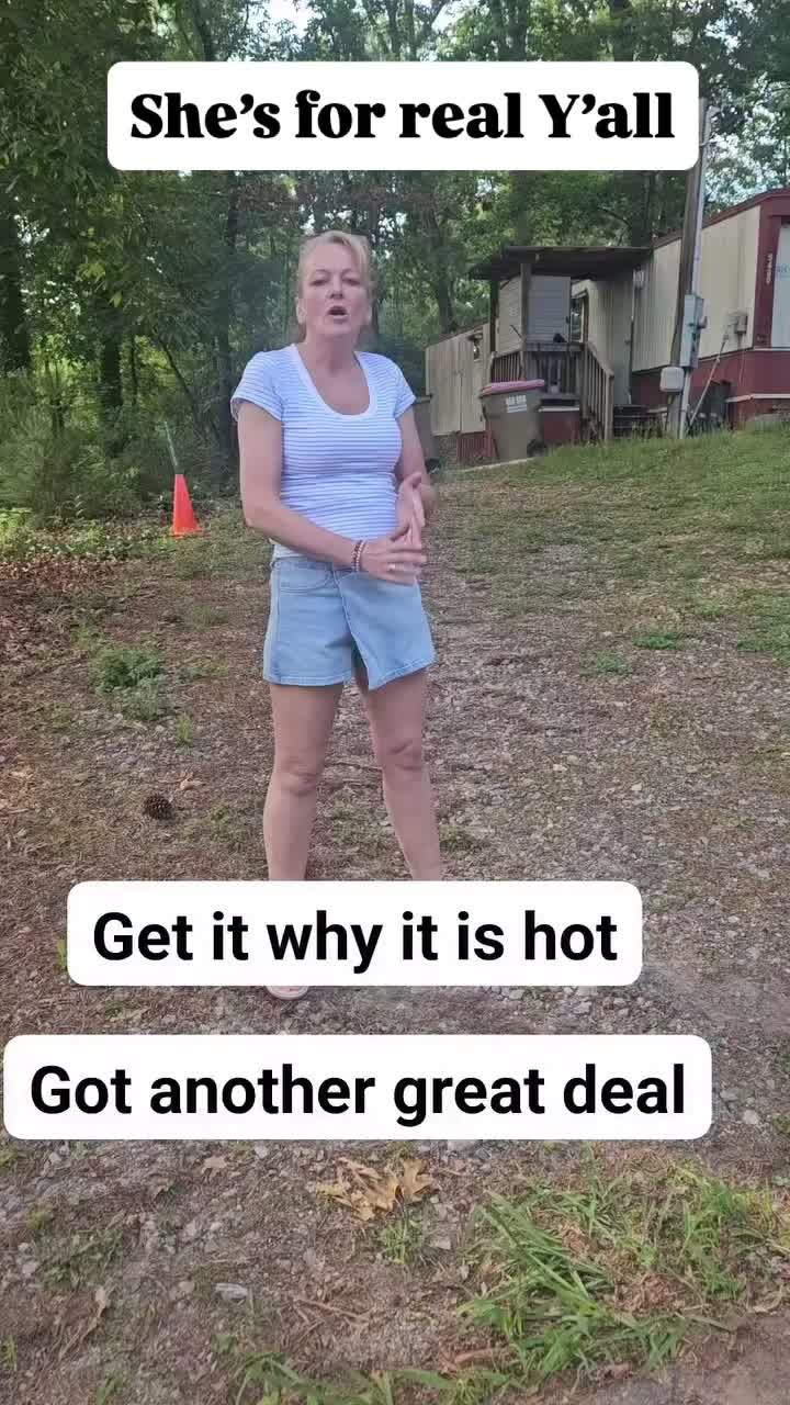 @MENEPHTA aka Mona