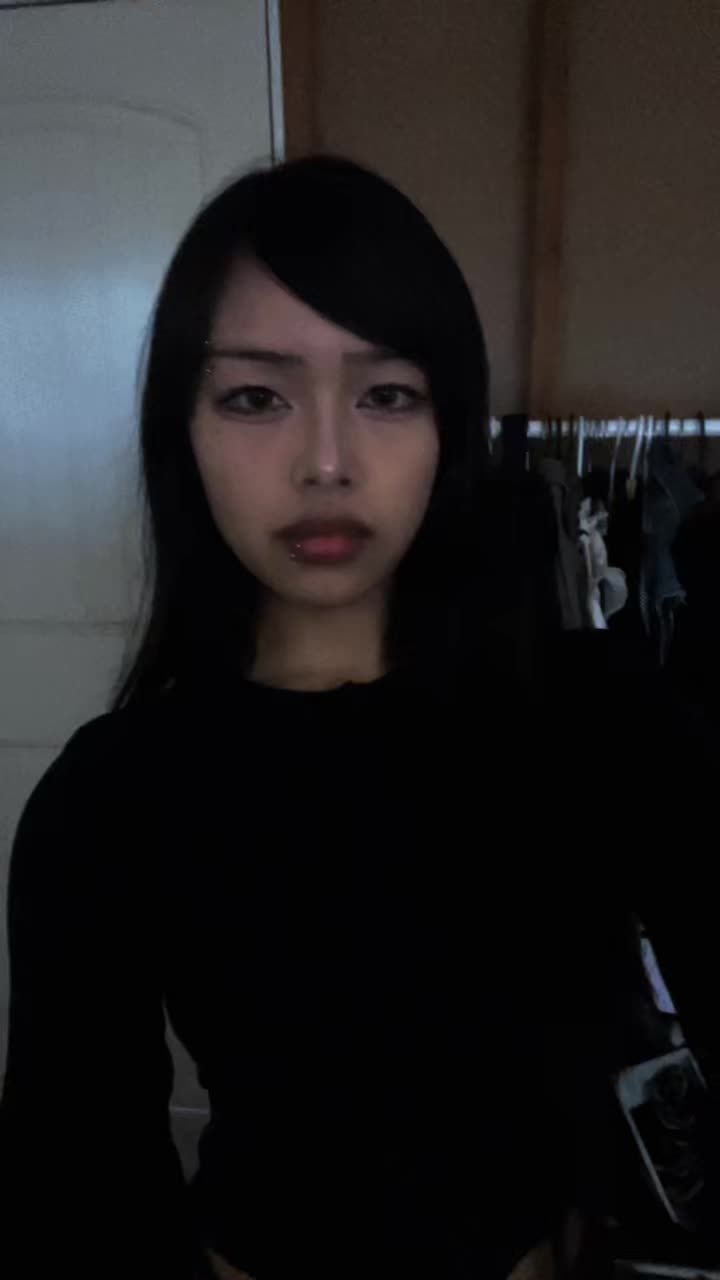 @❁