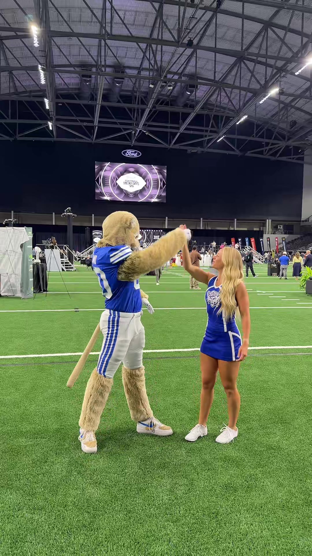 @Cosmo the Cougar