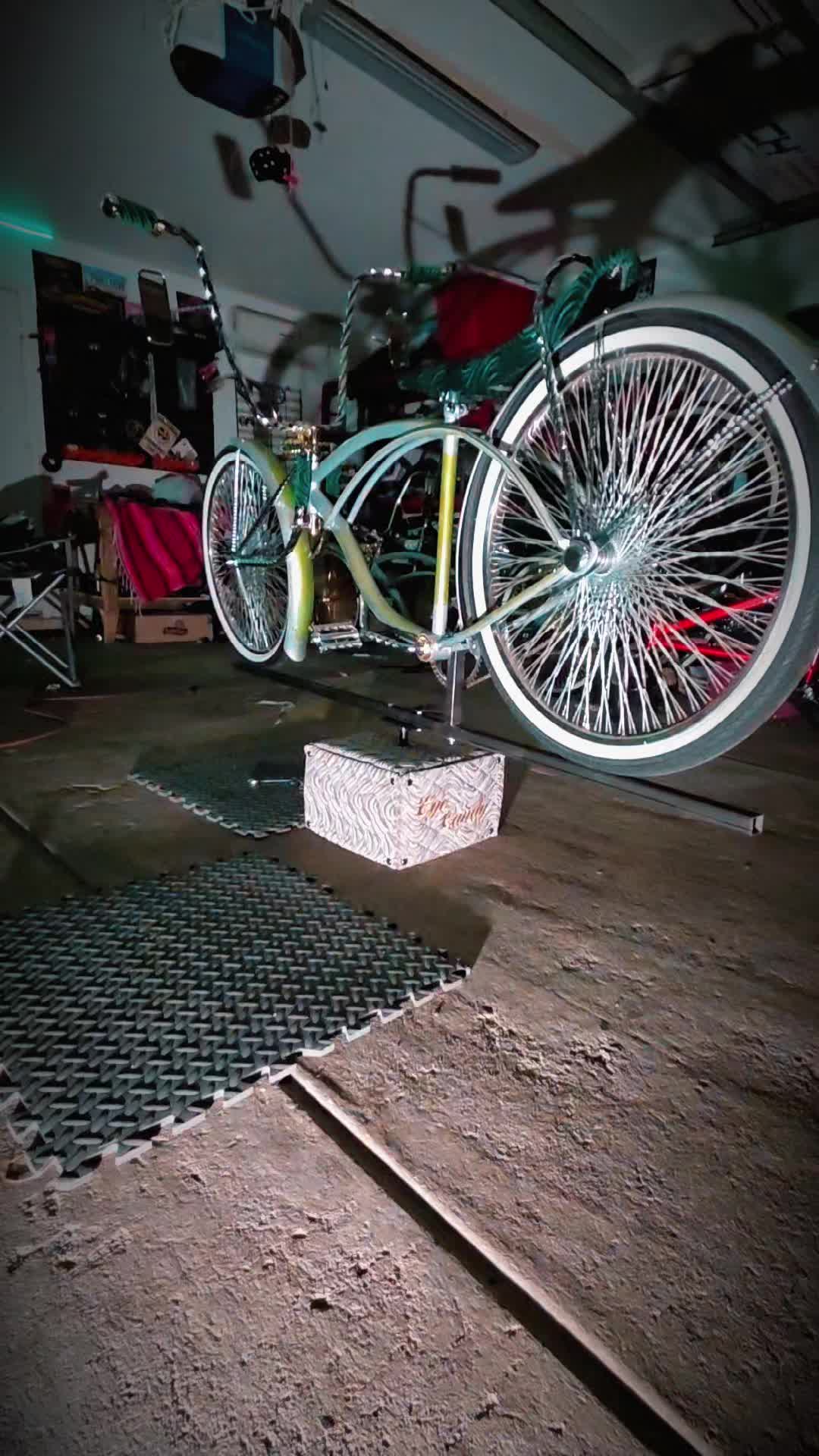 @Low n Slow Customs