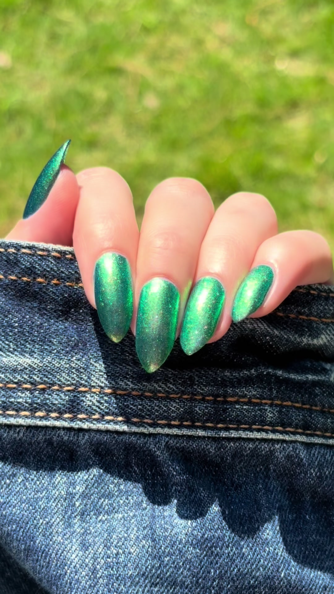 @nailsinanutshell