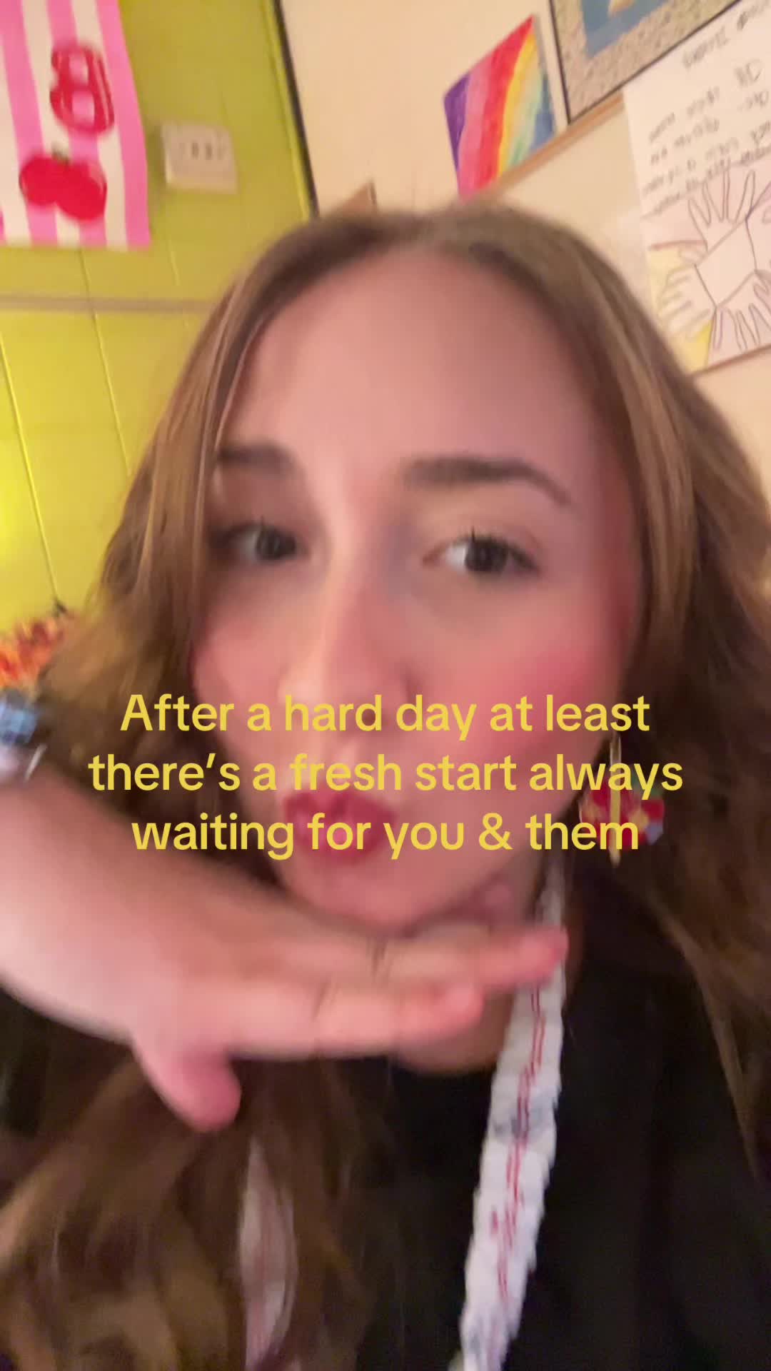 @Miss M🌈🦄