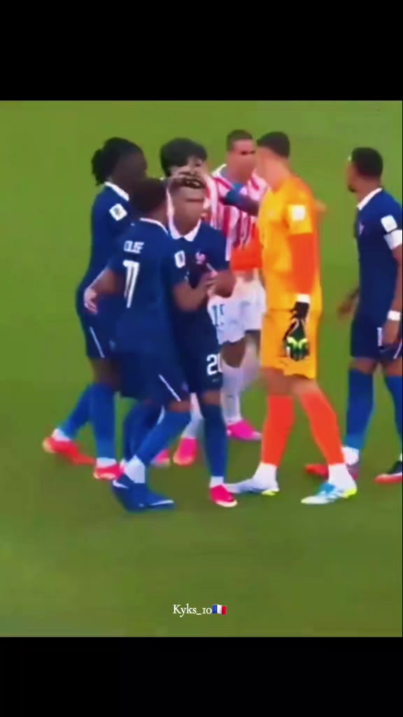 @𝐊𝐲𝐤𝐬_𝟏𝟎🇨🇵