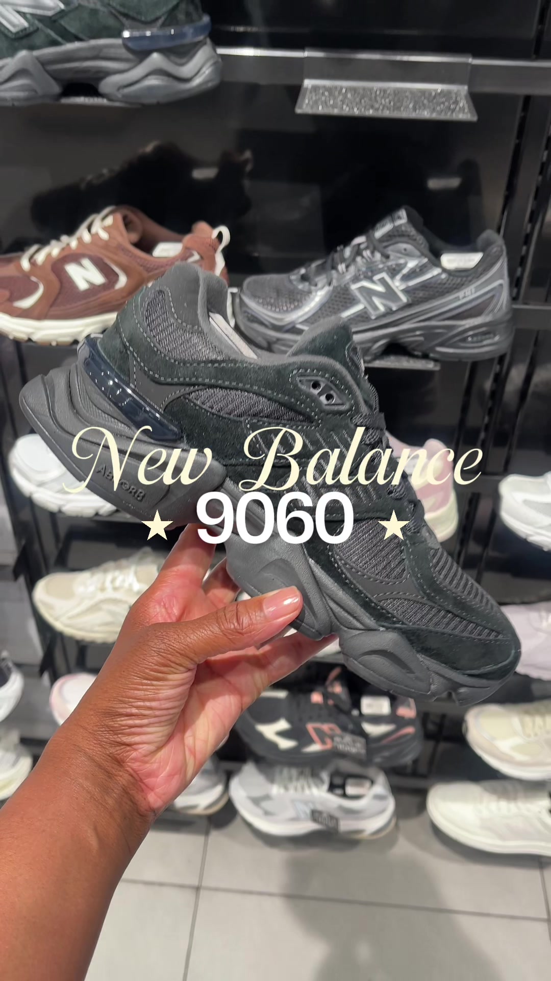 @Kelly | Your Sneaker Bestie