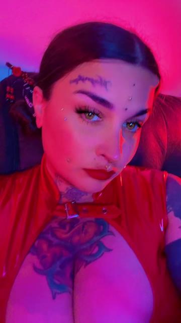 @Mistress Dolly