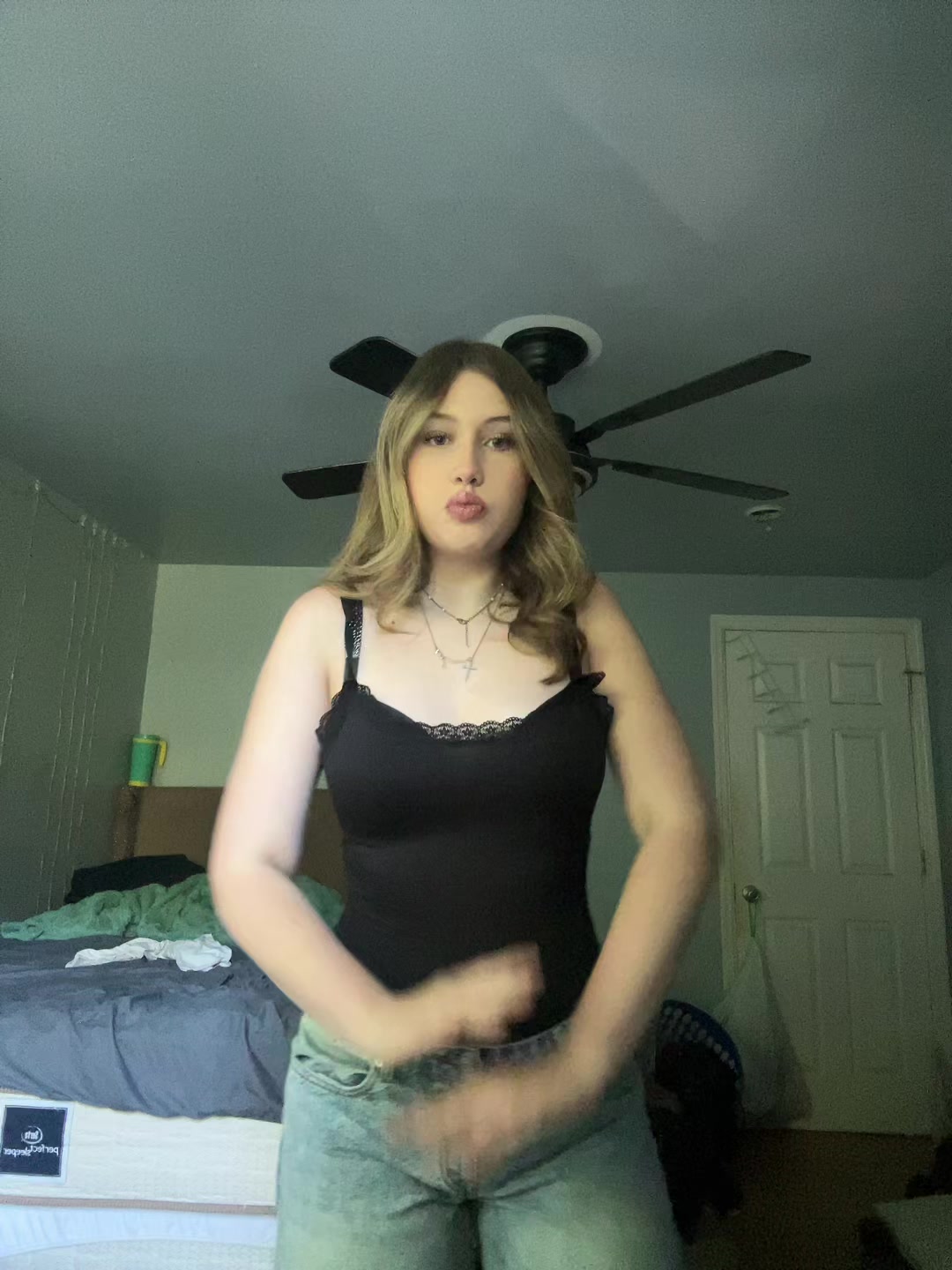 @bellaaa