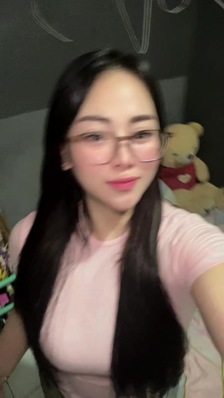 @Eva