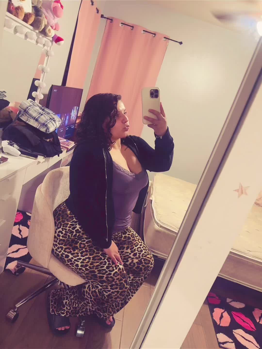 @❦𝔟𝔯𝔦❦