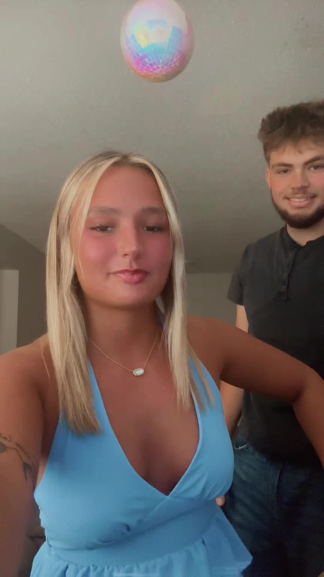 @Khloe