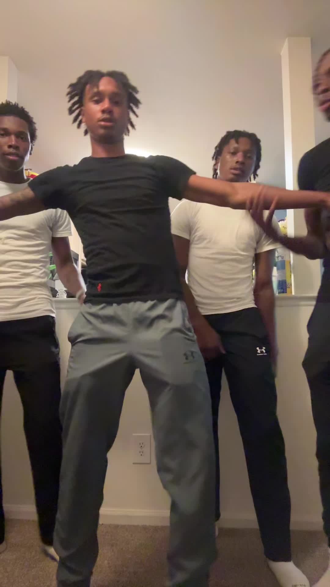 @Shhmawll