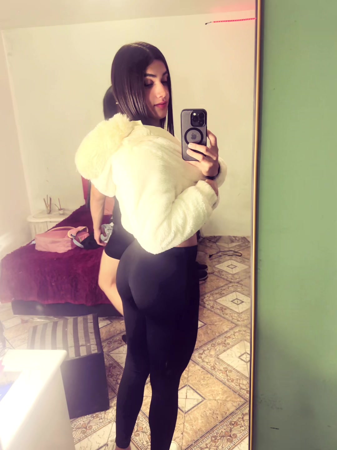 @Daniela Santacruz