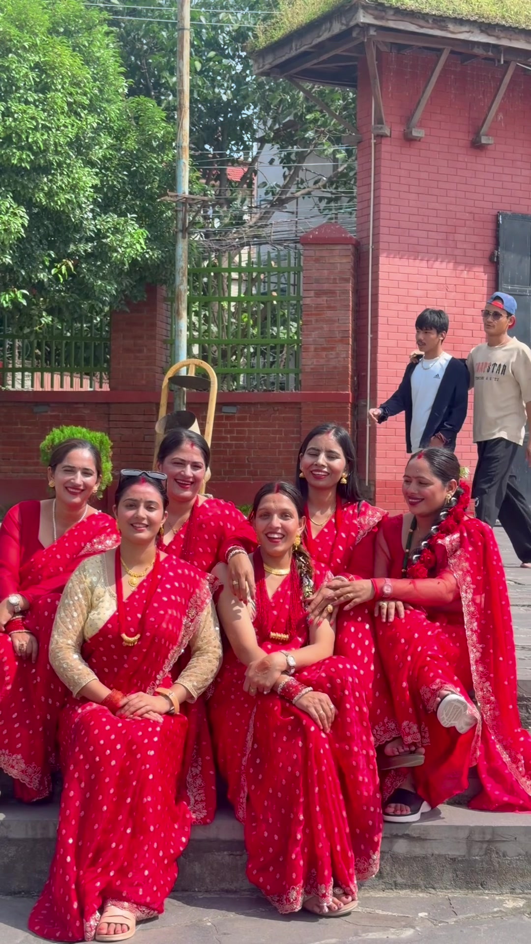@लुक्मा अधिकारी