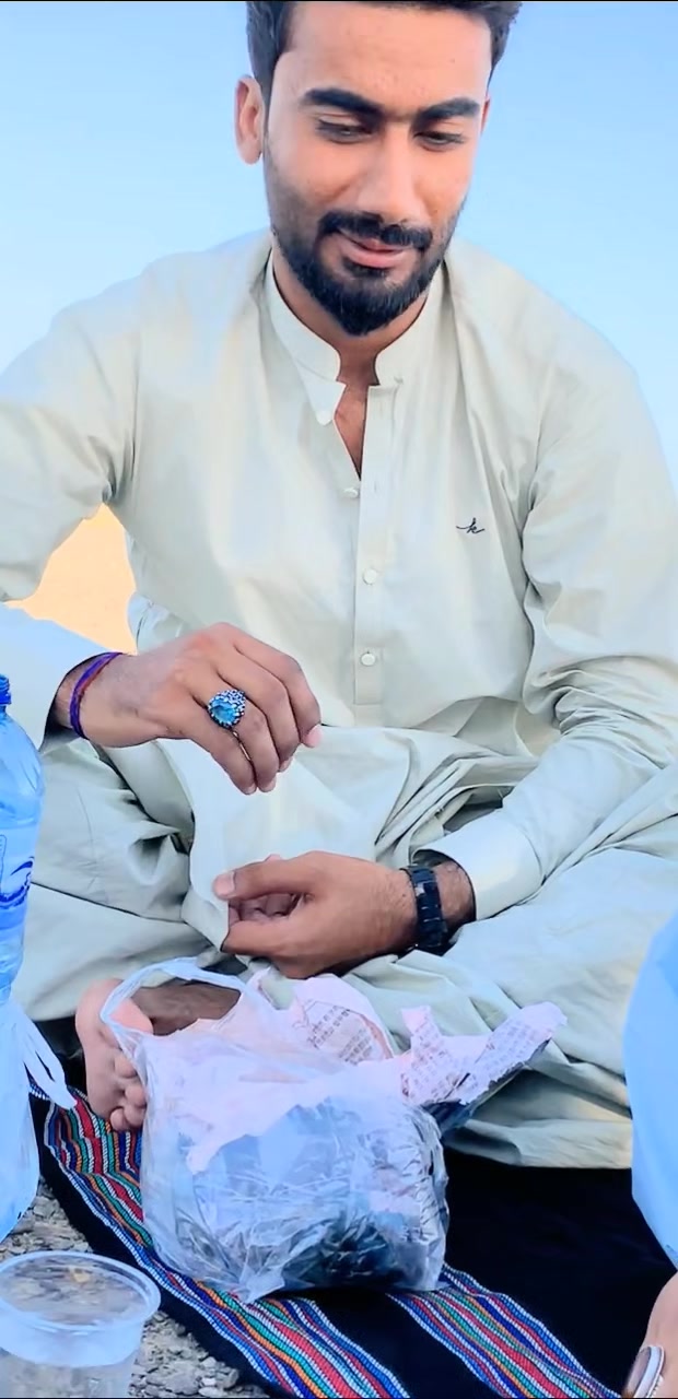 @Nasr Ullah
