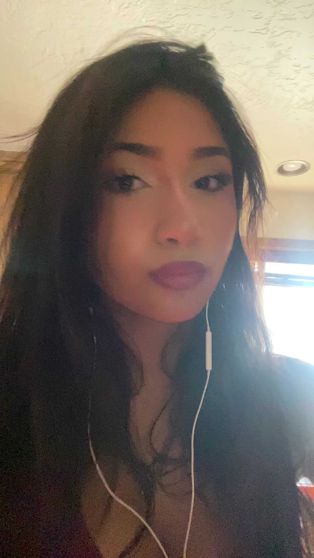 @d