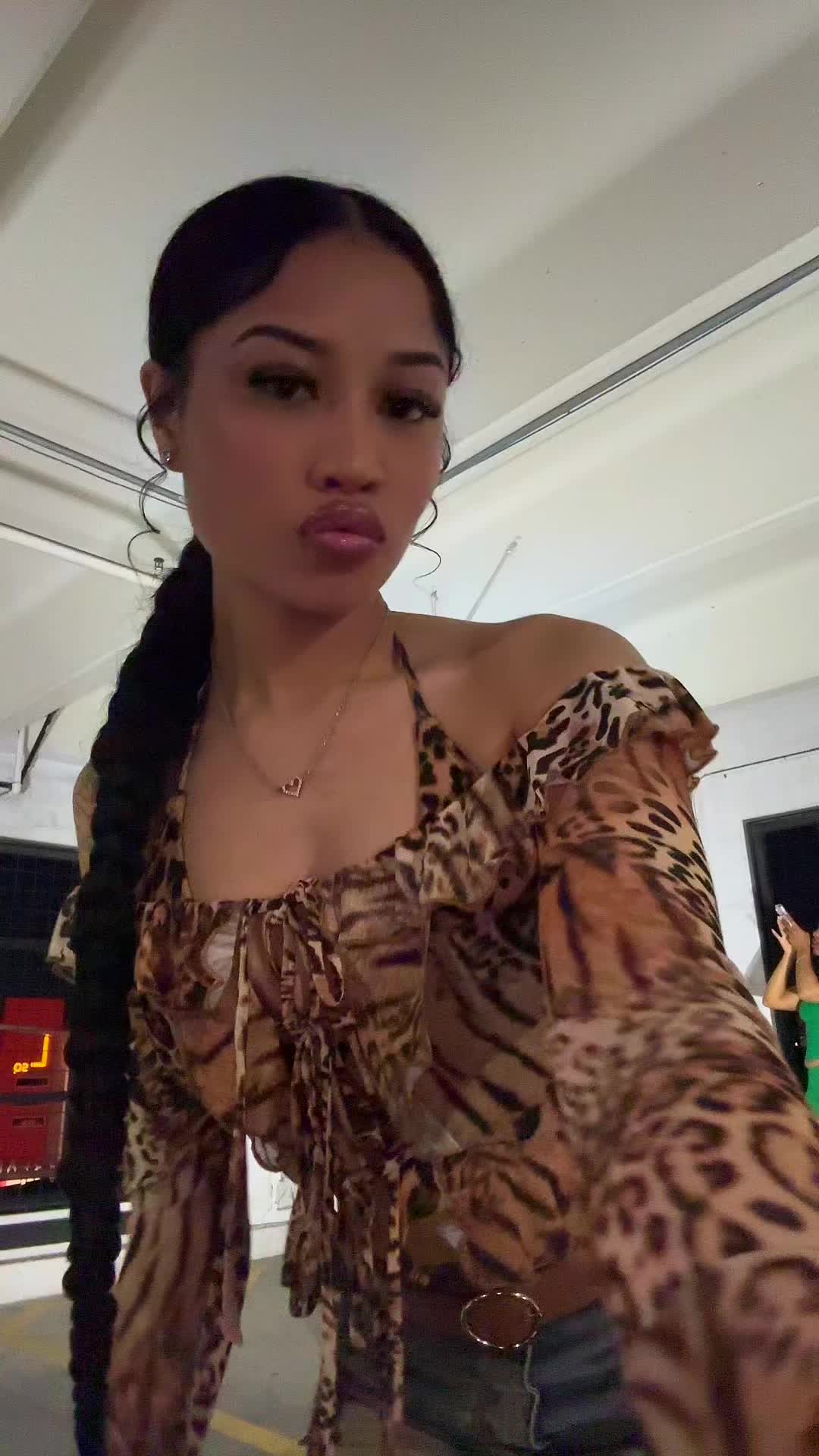 @useranonymousaura