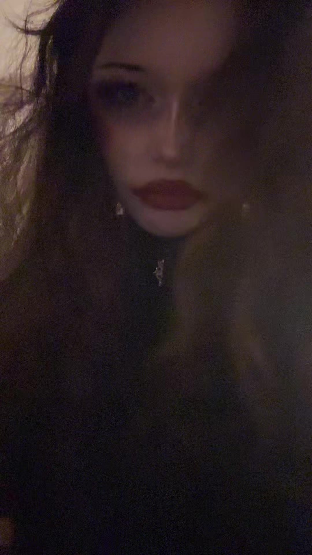 @⋆˚࿔ anni 𝜗𝜚˚⋆