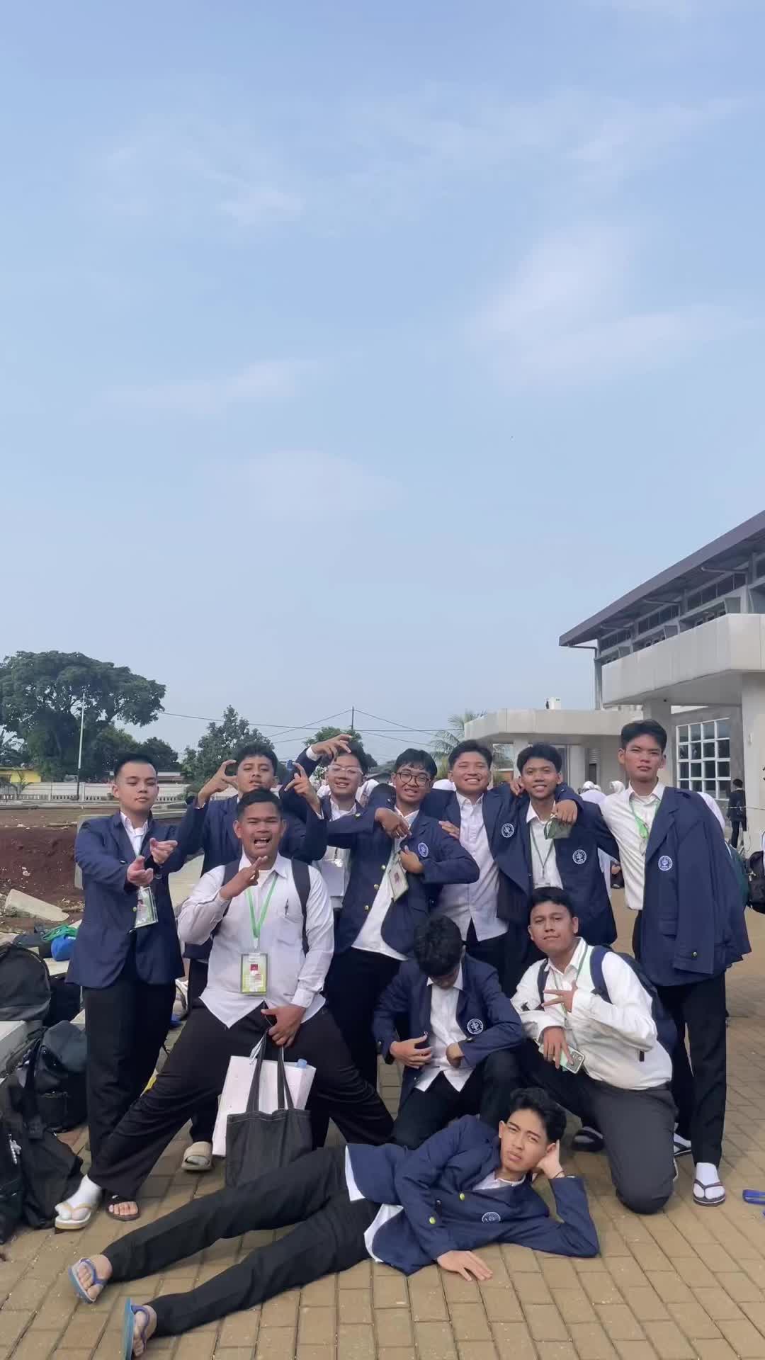 @𝙇𝙮𝙁𝙪𝙪.