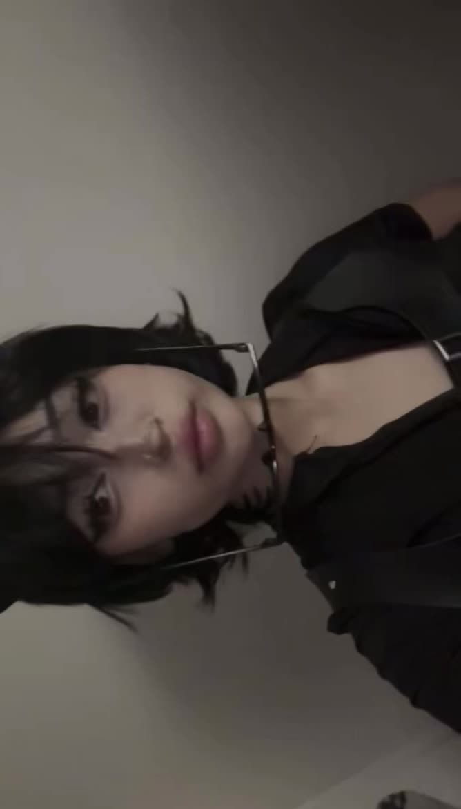 @sllooshh