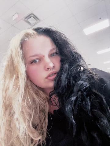 @Liv