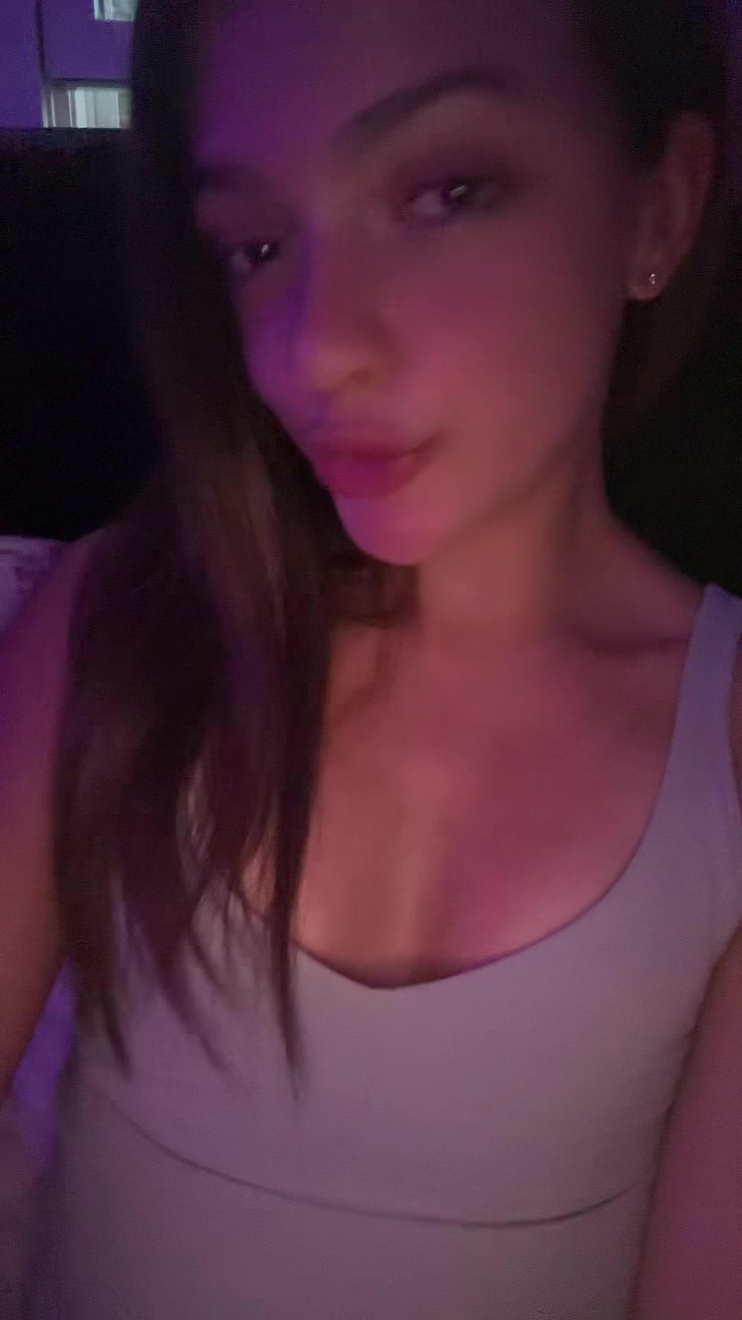 @makaela.vanstone.spam