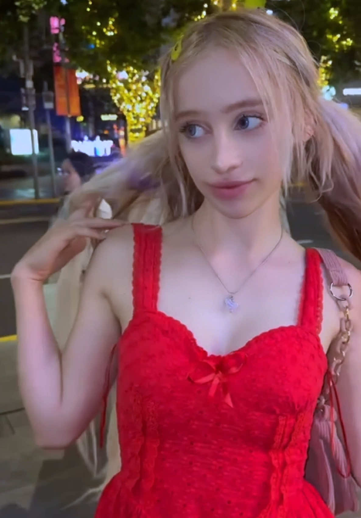 @LoLiBela
