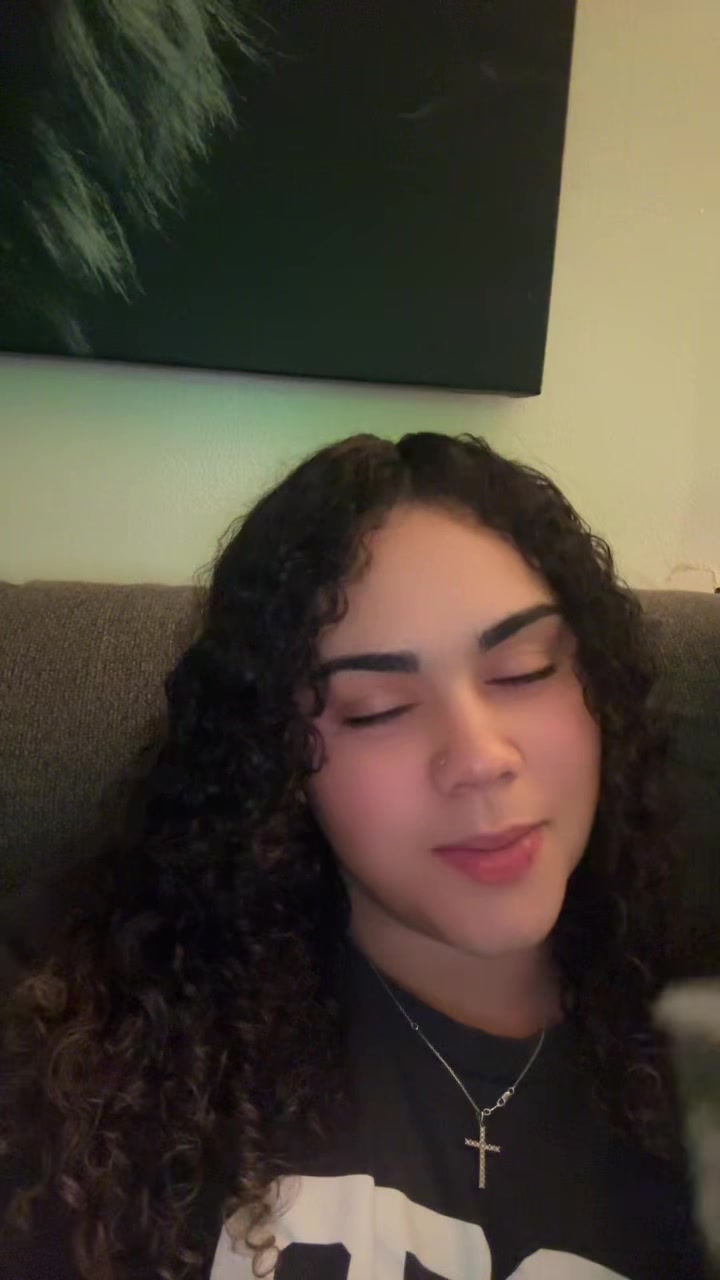 @Domonique