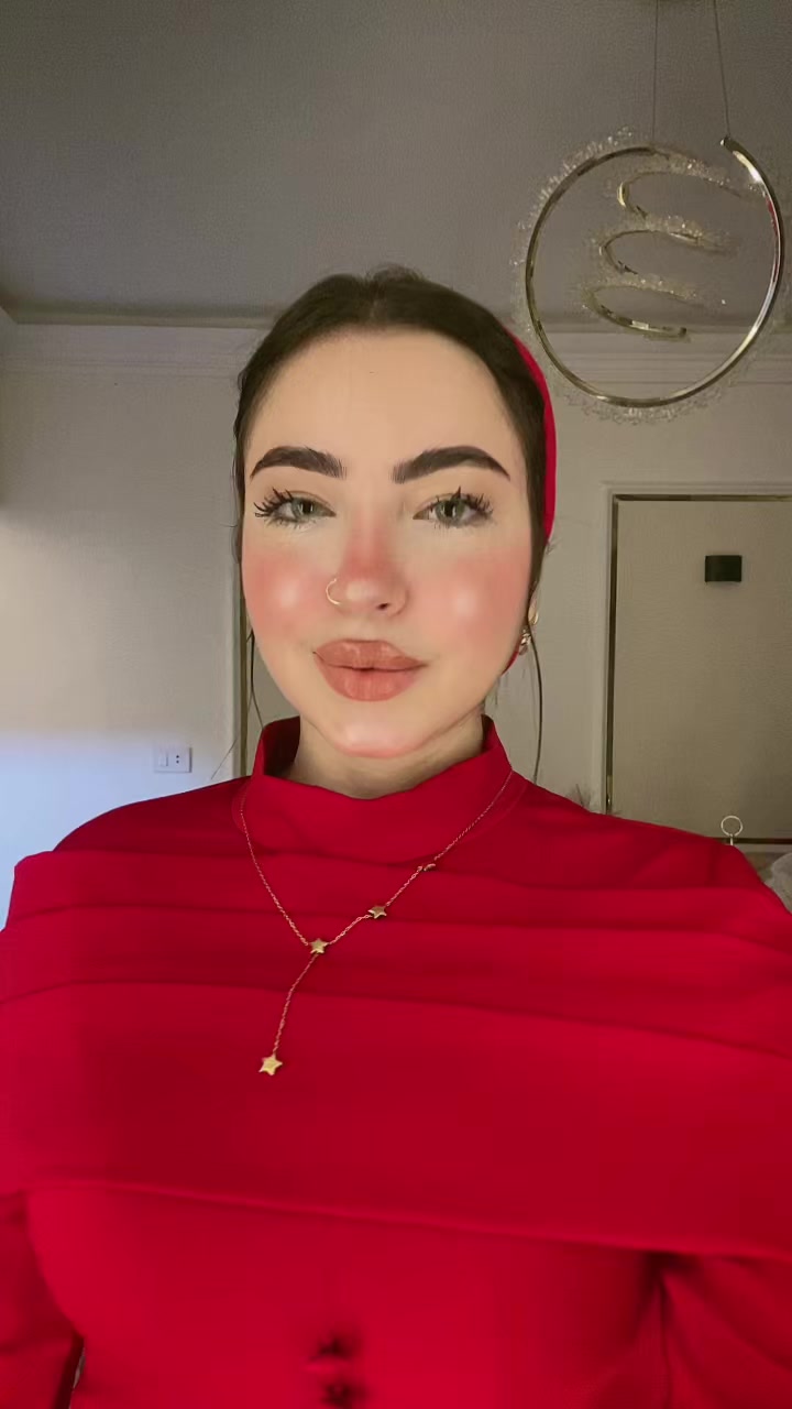 @FARAH🕊️