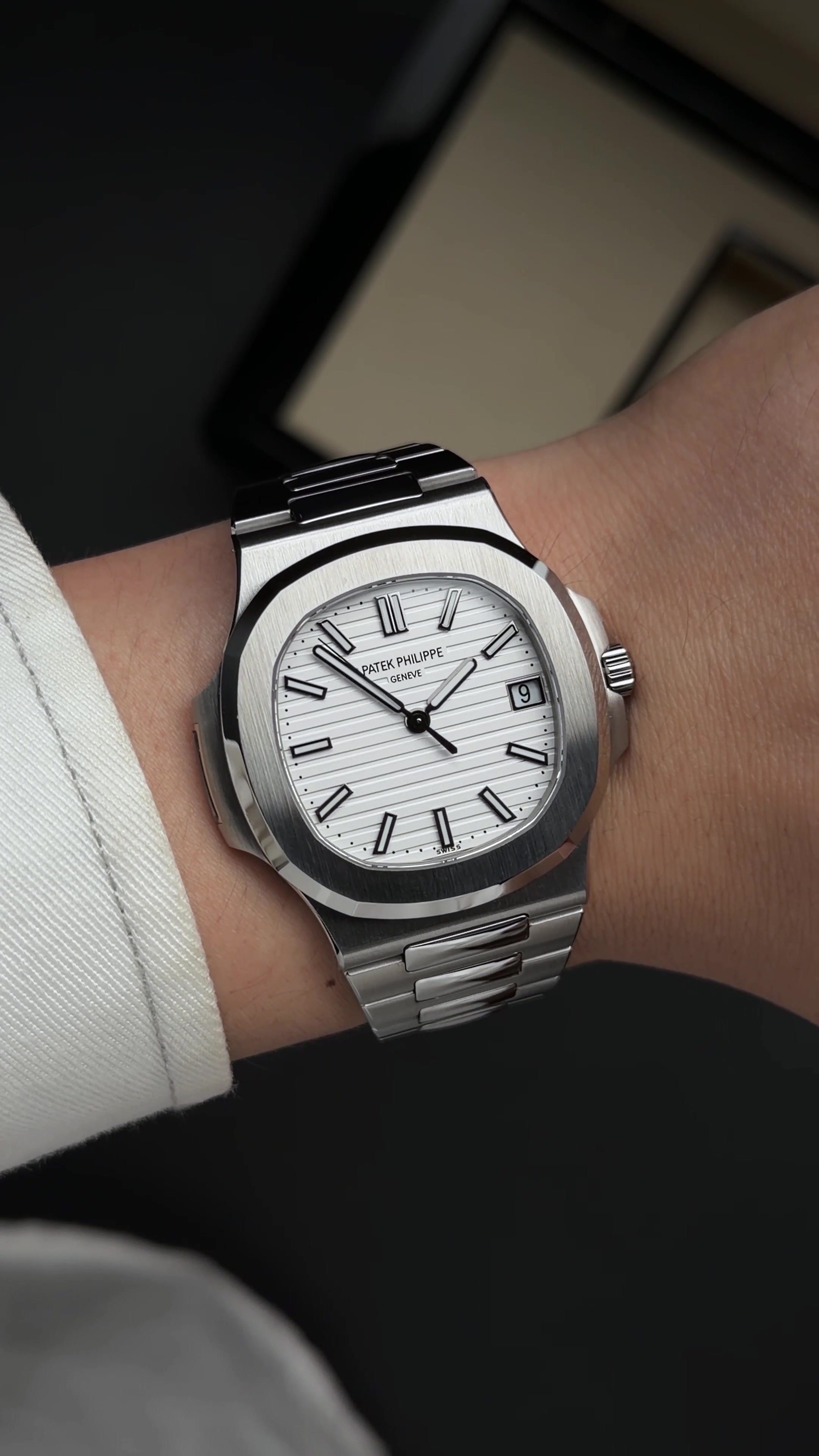@LUCY TIMEPIECES