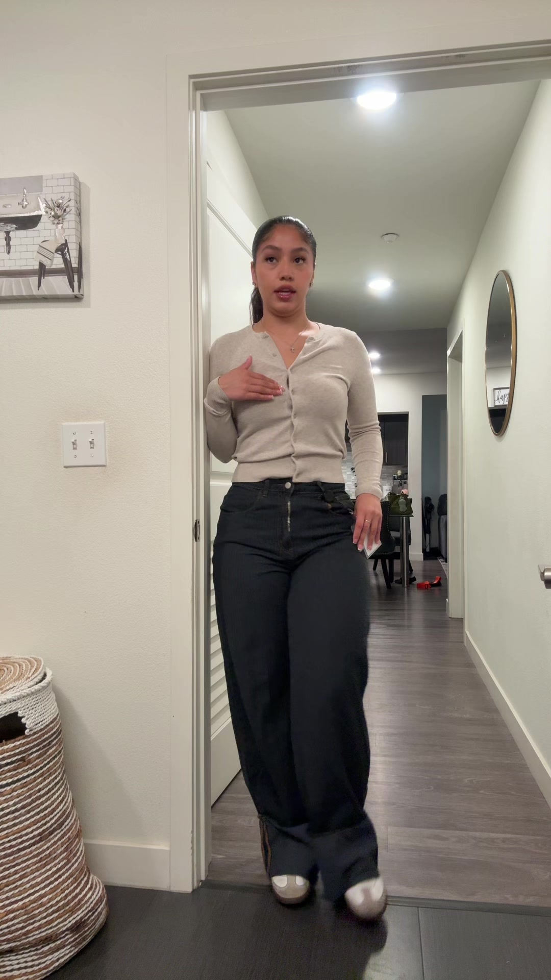 @Lala