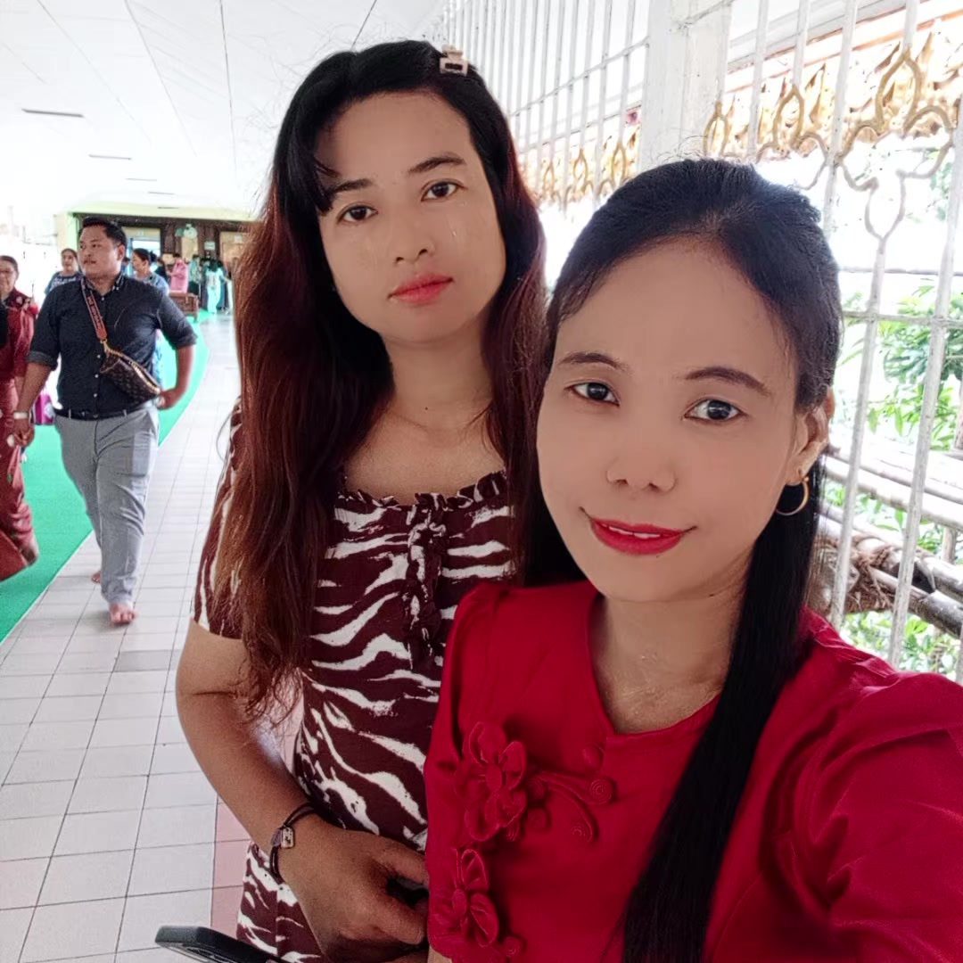 @Moe Thu Zar