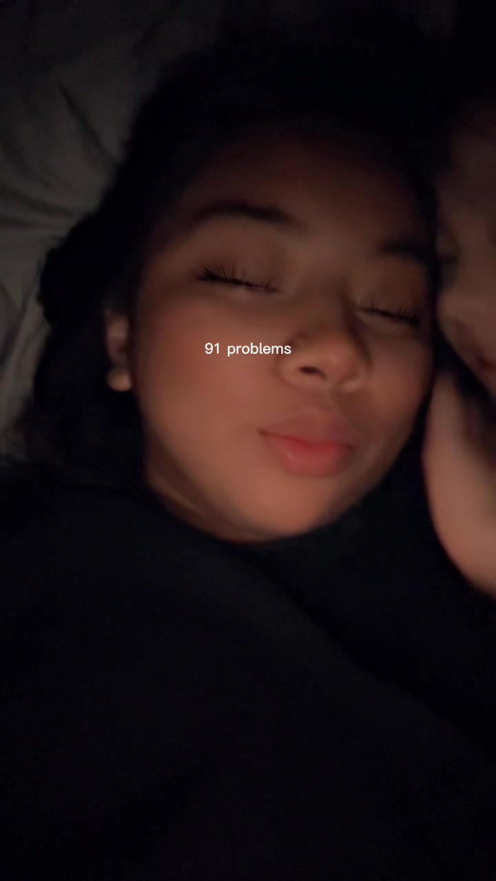 @Annalyn