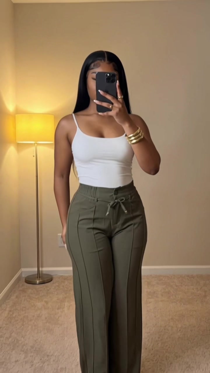@Lala