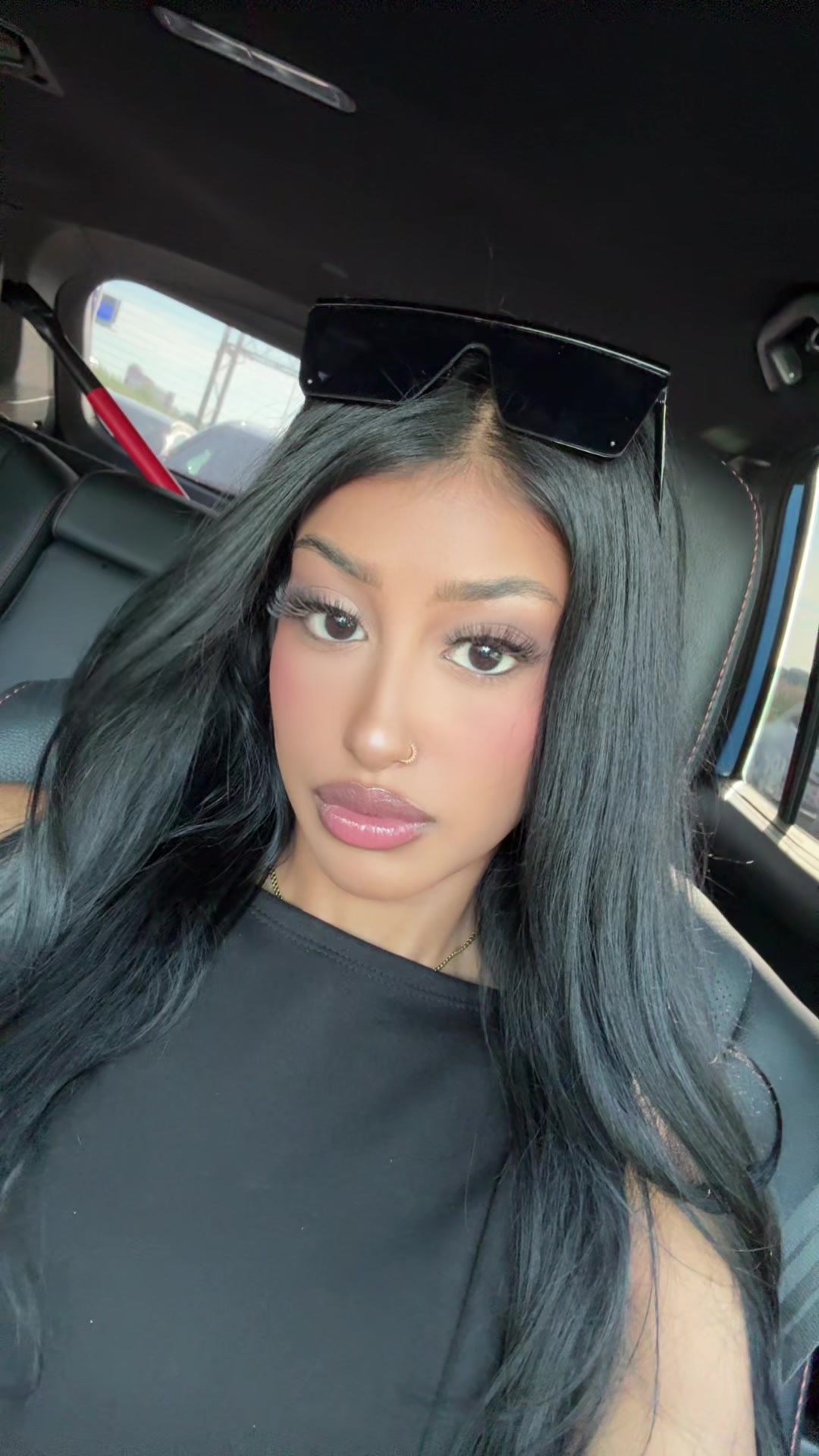 @Christina🧿