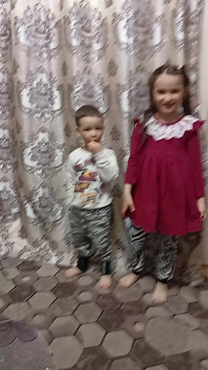 @Камола